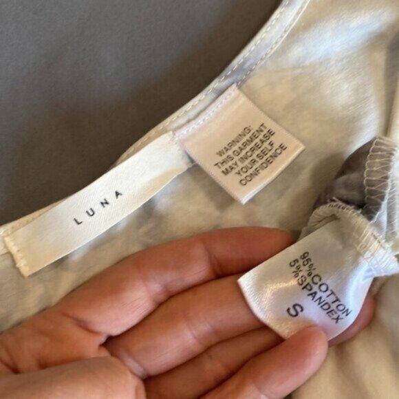Luna white and gray dress size small - Picture 15 of 16